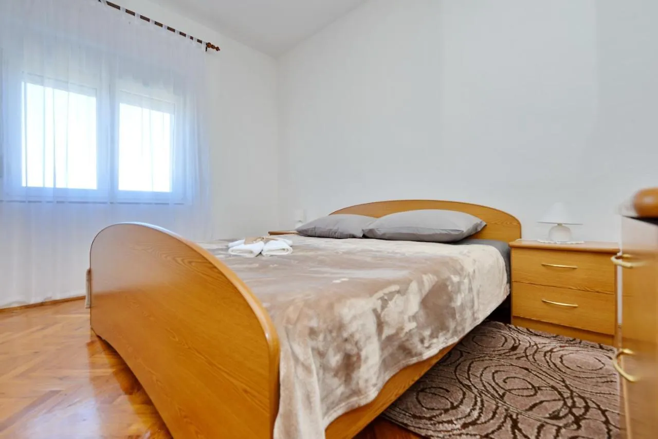 Apartment Great Escape Rupalj 0*,  Croatia